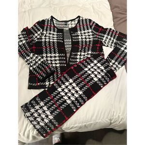 Two piece plaid open front jacket, casual contrast, trim. Pull on skirt with str